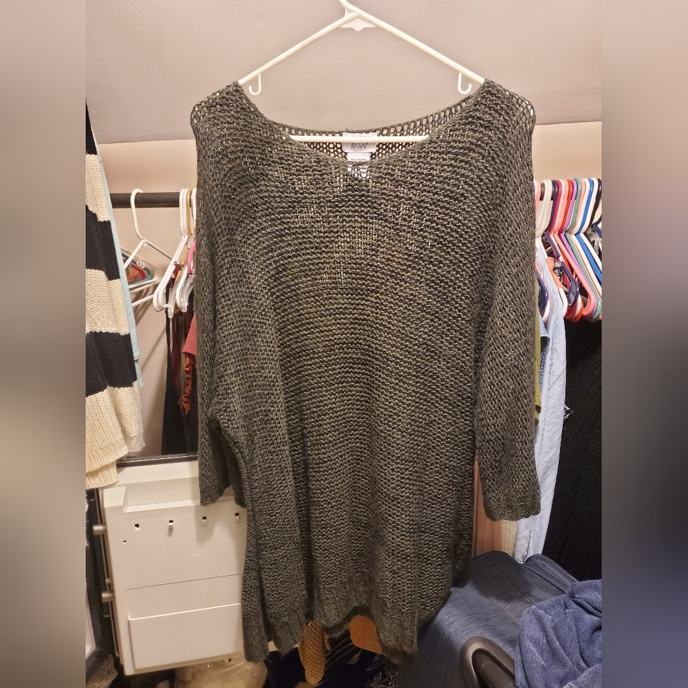 Monroe & Main Sweater